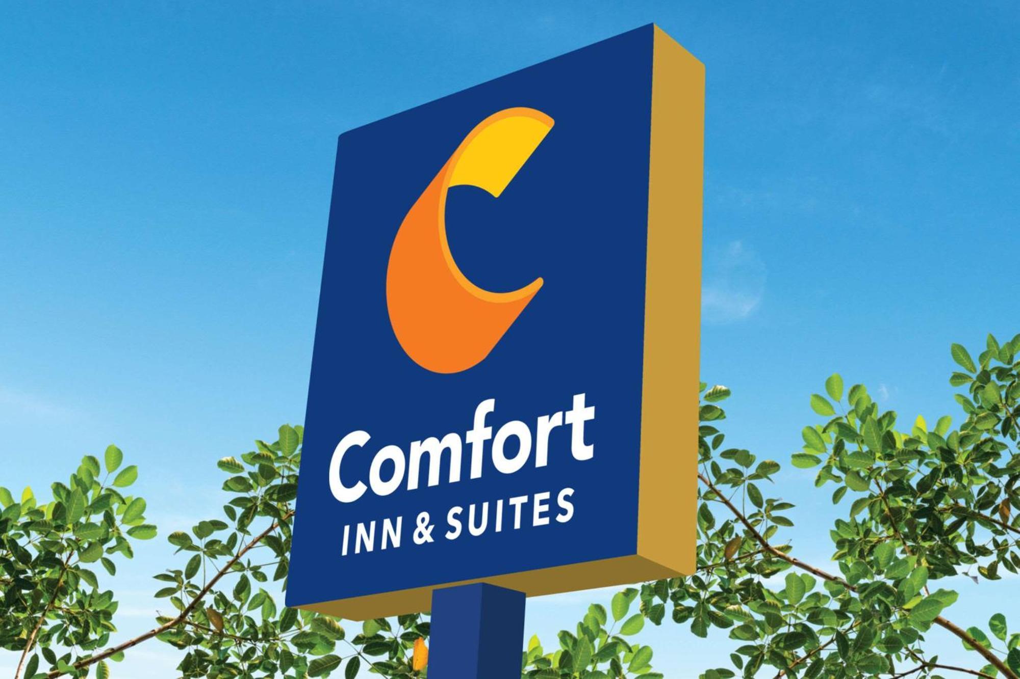 Comfort Inn & Suites Rome South Bagian luar foto